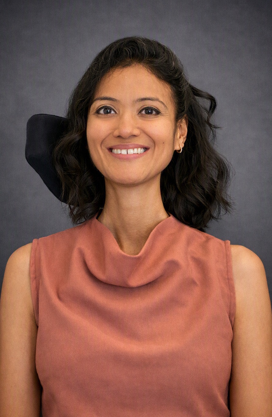 Portrait of Shubhra Sinha